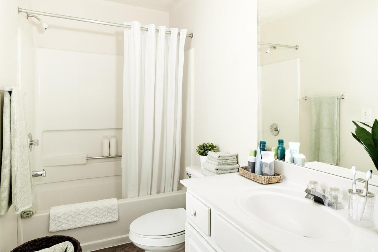 Intown Suites Extended Stay Lewisville Tx Valley View Dr エクステリア 写真